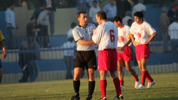 Flashback: Ο Σάσα Γιόνοβιτς ως προπονητής και παίκτης το 2006 στον ΑΕΡΑ