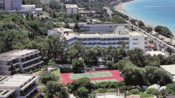 Υπάρχουν ακόμα κενές θέσεις…