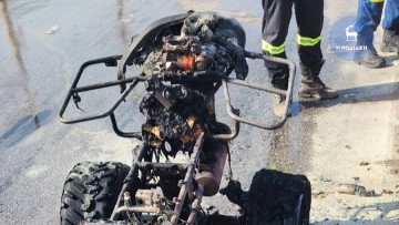 Στις φλόγες τυλίχτηκε τετράτροχο όχημα (γουρούνα) στο Φαληράκι