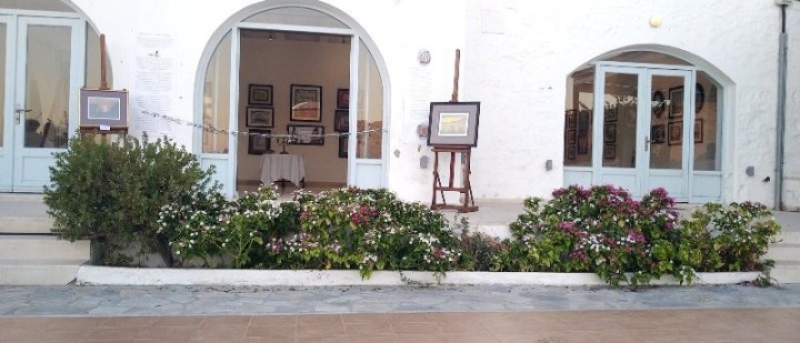 Την κορδέλα των εγκαινίων έκοψε η πρώην σύζυγος του πρίγκιπα  Αλέξανδρου Σβάρτσεμπεργκ  Αναμπέλ της οικογένειας Παπαστράτου