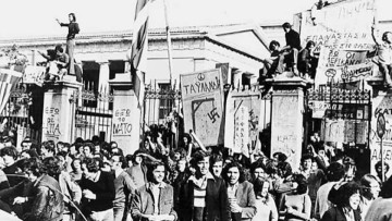 Δημήτρης Γάκης | Πολυτεχνείο: 50 χρόνια αναλλοίωτες μνήμες, ανεκπλήρωτοι αγώνες. Συνεχίζουμε.