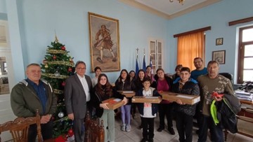 Φορητούς ηλεκτρονικούς υπολογιστές απέκτησαν οι δέκα μαθητές της Α' τάξης του Γυμνασίου Νισύρου από τον δήμο Νισύρου