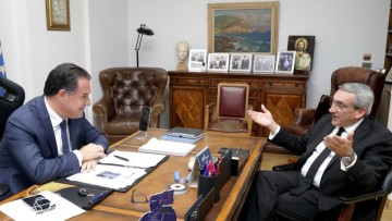 Συνάντηση του Περιφερειάρχη με τον  Άδωνι Γεωργιάδη, για την επίλυση του ιδιοκτησιακού της γης στην οποία σχεδιάζεται η ανέγερση Ακτινοθεραπευτικού  στο Νοσοκομείο της Ρόδου