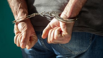 Κατηγορείται 30χρονος για κλοπή από εταιρεία