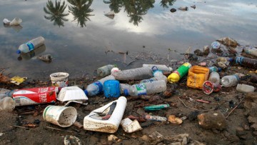 Παγκόσμιο συμπόσιο στη Ρόδο για τη ρύπανση από τα πλαστικά