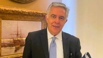Ενέργειες του Β. Υψηλάντη για τους παραγωγούς και επαγγελματίες πωλητές στο υπαίθριο εμπόριο
