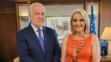 Μ. Ιατρίδη: Δομή «Σπίτι του Παιδιού» δημιουργείται στη Ρόδο