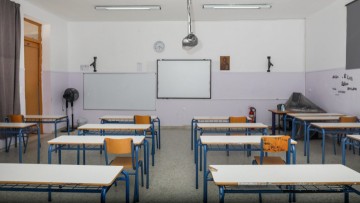 Σύλλογος Εκπαιδευτικών Πρωτοβάθµιας Εκπαίδευσης Ρόδου: Συγχωνεύσεις και υποβιβασμοί σχολείων