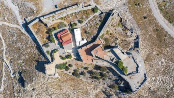 ΥΠΠΟ: Επανένταξη του Κάστρου Παντελίου στην πολιτιστική ζωή της Λέρου