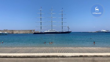 Στη Ρόδο κατέπλευσε και φέτος το εντυπωσιακό Maltese Falcon