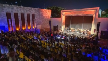 SOCIAL WASTE: Το χιπ χοπ της Μεσογείου στη Ρόδο