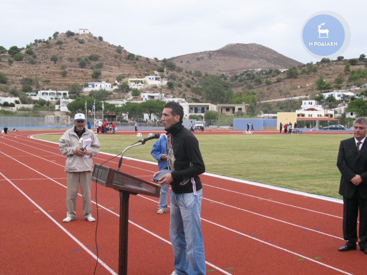 Ο Λούης Τσάτουμας το 2007 στο Στάδιο Ξηροκάμπου Λέρου ως προσκεκλημένος στους Αιγαιοπελαγίτικους.