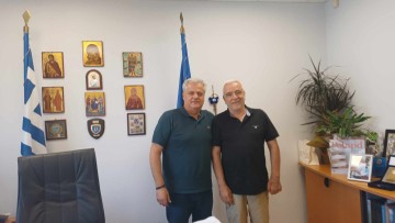 Αντώνης Χαλκιάς: "Να στηριχτεί η Ερασιτεχνική Θεατρική Ομάδα Ιδιωματικού Λόγου στην Κάρπαθο"