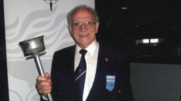 Στη Ρόδο η τέφρα του σπουδαίου πρώην κωπηλάτη του ΝΟΡ Νίκου Χατζηγιακουμή