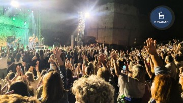 Βίντεο και φωτογραφίες: Καθήλωσαν το κοινό τους στη Ρόδο η Ελευθερία Αρβανιτάκη και η Ελεωνόρα Ζουγανέλη