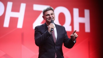 Νικόλας Φαραντούρης: Ανακοίνωσε την υποψηφιότητά του για την προεδρία του ΣΥΡΙΖΑ