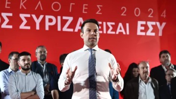 Ψηφίστηκε η πρόταση για αποκλεισμό του Στέφανου Κασσελάκη από τις προεδρικές εκλογές