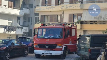 Φωτιά σε αποθήκη στο Ροδίνι