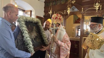 Ο Μητροπολίτης Σύμης στον Άγιο Γεώργιο Δρακούντα Σύμης