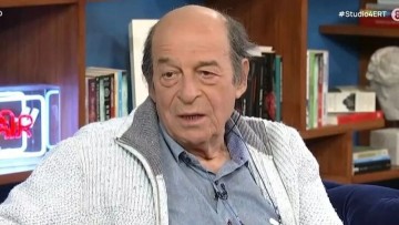 Έφυγε από τη ζωή ο εμβληματικός σκηνοθέτης Μανούσος Μανουσάκης