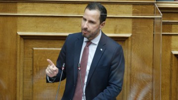 Ελληνική Λύση: Ανησυχία για επιστροφή παράνομων μεταναστών από κράτη της Ε.Ε. στα νησιά του Αιγαίου