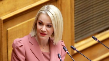 Τη λήψη μέτρων για τους πληγέντες της κακοκαιρίας ζήτησε στη Βουλή η Μ. Ιατρίδη
