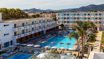 Βαρύ και... ασήκωτο το φορολογικό βάρος για τα ελληνικά ξενοδοχεία