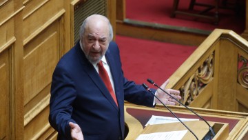 Άμεση αντίδραση Νικητιάδη για τον εκ νέου ακτοπλοϊκό αποκλεισμό της Κάσου