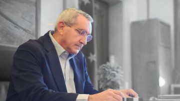 Υπεγράφη η σύμβαση για την εκπόνηση της μελέτης βελτίωσης της επαρχιακής οδού Κως – Αεροδρόμιο