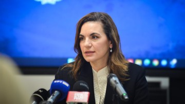 Το Παρίσι επισκέπτεται η Όλγα Κεφαλογιάννη στο πλαίσιο προώθησης του ελληνικού τουρισμού