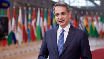 Μητσοτάκης για σεισμούς στη Σαντορίνη: Διαχειριζόμαστε ένα έντονο φαινόμενο,να είναι ψύχραιμοι οι νησιώτες