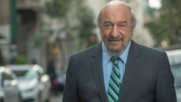 «Απούσα η κυβέρνηση από το πάρτι αισχροκέρδειας στις τιμές των εισιτηρίων»