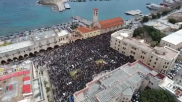 Το συλλαλητήριο της Ρόδου …από ψηλά με το drone του Μιχάλη Λοΐζου (video)