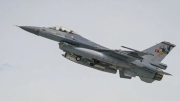 Τρεις τουρκικές παραβιάσεις την Τρίτη στο Αιγαίο