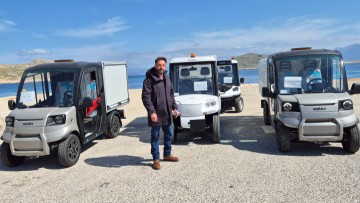 Ολοκλήρωση παραλαβής επτά νέων ηλεκτροκίνητων οχημάτων από τον Δήμο Χάλκης