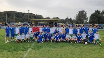 Το ποδόσφαιρο ένωσε τις καρδιές για καλό σκοπό στο γήπεδο Καλυθιών
