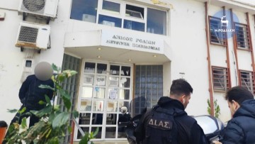 Πολεοδομία Ρόδου: "Είχαμε πολλά χρήματα στο σπίτι εξαιτίας των... capital control από τη διακυβέρνηση του ΣΥΡΙΖΑ