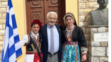 Ο Φιλολογικός Σύλλογος «Παρνασσός» για τον εορτασμό της 25ης Μαρτίου