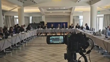 Την εφαρμογή της Oδηγίας του Συμβουλίου της ΕΕ  περί επαναφοράς των μειωμένων συντελεστών ΦΠΑ στα νησιά, ζητά από το Υπουργείο Οικονομικών το  Περιφερειακό Συμβούλιο Νοτίου Αιγαίου