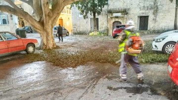 «Μάχη» για την αποκατάσταση των ζημιών από την πρόσφατη κακοκαιρία δίνει η Υπηρεσία Καθαριότητας