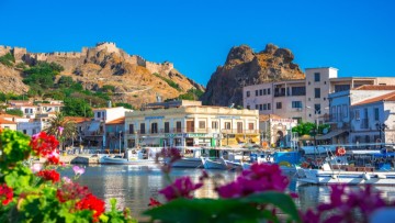 Στο «μικροσκόπιο» της ΕΥΠ η επέλαση του τουρκικού real-estate στα νησιά του Αιγαίου