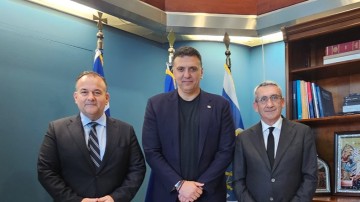 Γ. Χατζημάρκος: «Οι ακτοπλοϊκές συνδέσεις των νησιών μας ήταν και παραμένουν κρίσιμη παράμετρος της ζωής των νησιών της χώρας μας»