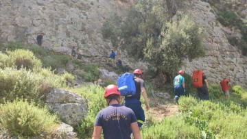 Επιχείρηση διάσωσης δύο αναρριχητών από τον Εθελοντικό Πυροσβεστικό Σταθμό Καλύμνου σε διαφορετικά περιστατικά