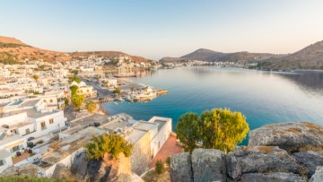 Πάτμος: Βουτιά στη θάλασσα έκανε από πλοίο 34χρονος επισκέπτης