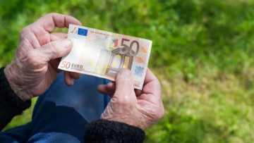 Οδηγός συνταξιοδότησης 2025: Όρια ηλικίας, ένσημα και προϋποθέσεις