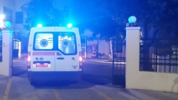 Σε ιδιαίτερα σοβαρή κατάσταση νοσηλεύεται ο νεαρός που τραυματίστηκε στον κόμβο της Ιξιάς