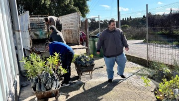 Παραδόσεις φυτών και εκπαιδευτικά προγράμματα από το Περιφερειακό Φυτώριο Νοτίου Αιγαίου