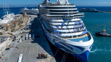 Norwegian Viva: Ένα υπερσύγχρονο θαύμα της θάλασσας στο λιμάνι της Ρόδου
