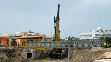 Χρήστος Ευστρατίου στον RV: Τοποθετείται από τα συνεργεία της Περιφέρειας Ν. Αιγαίου η πεζογέφυρα στο Φαληράκι