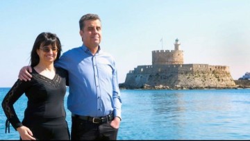 Συγχαρητήριο μήνυμα Αντώνη Καμπουράκη στ' αδέρφια Θαρενού